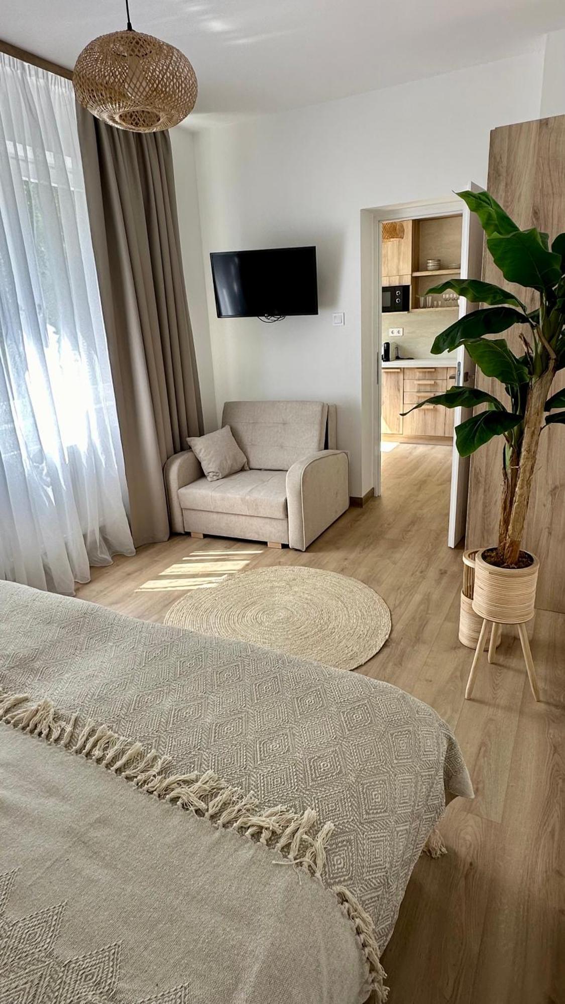 Villa Antara 塞格德 外观 照片