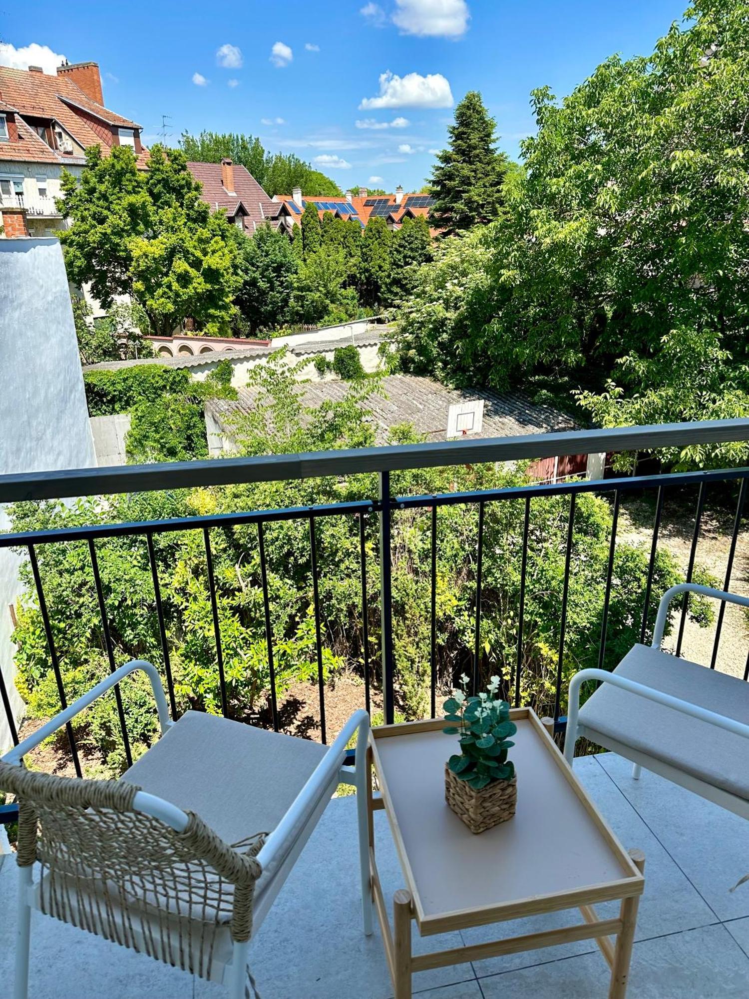 Villa Antara 塞格德 外观 照片